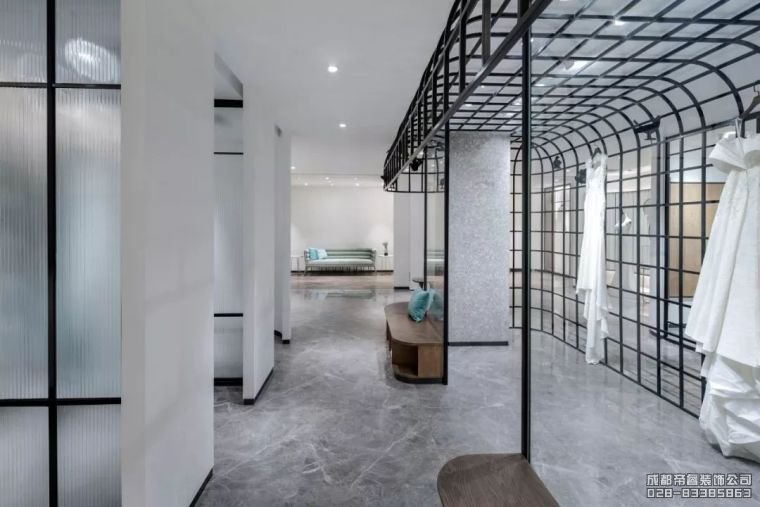 成都創(chuàng)意婚紗店如何裝修設(shè)計才好呢？