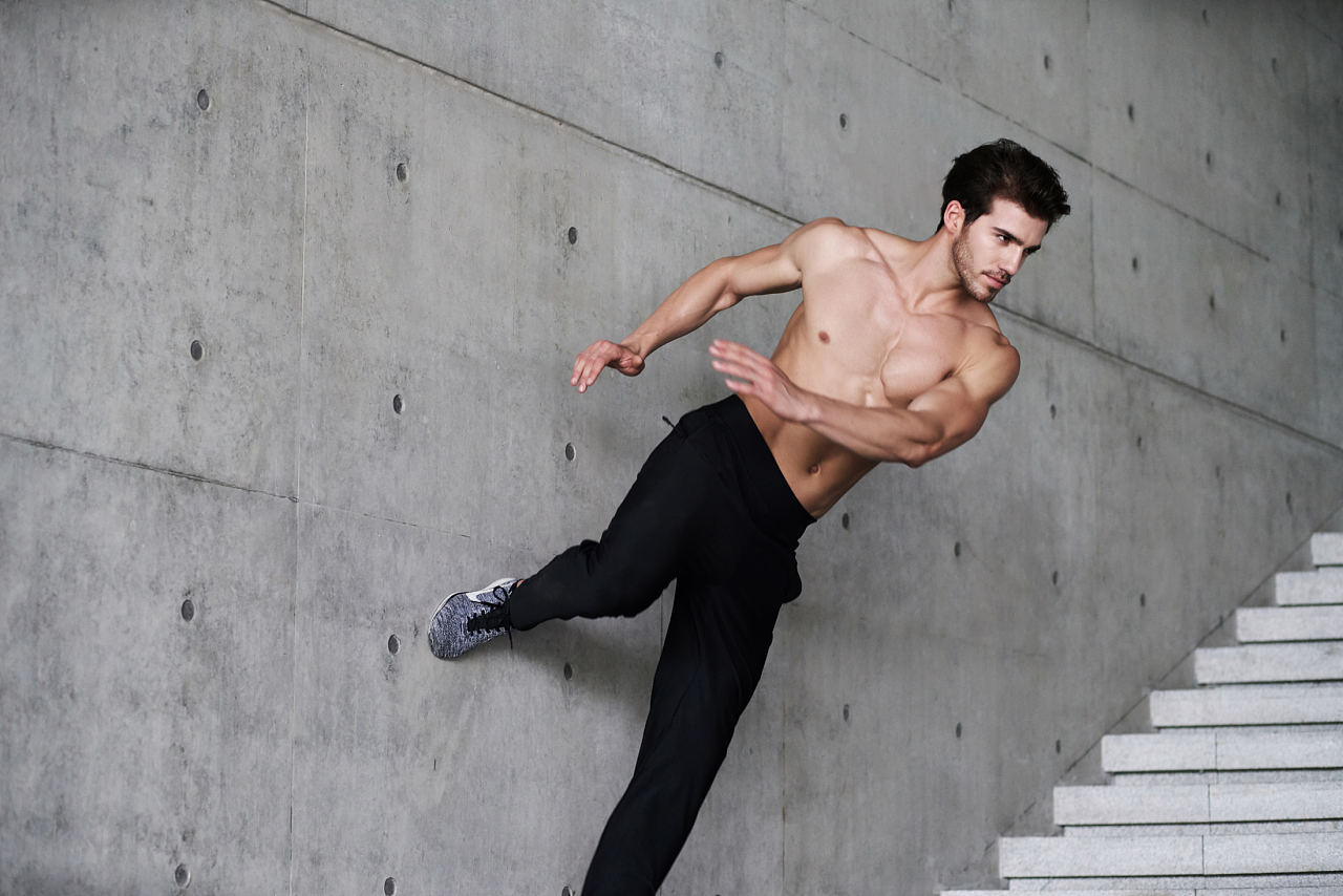 成都運(yùn)動(dòng)品牌折扣店裝修該怎么設(shè)計(jì)？